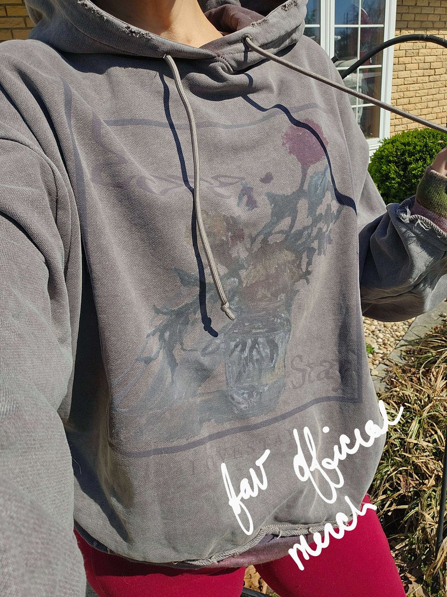 skzstaycon's tweet photo. Here comes another magic maker!!! Come say hi!
#staycon #skzstaycon #letsstaytogether #straykidsstay #stayconchicago #stayconatlanta https://t.co/HQInjWm9CL
