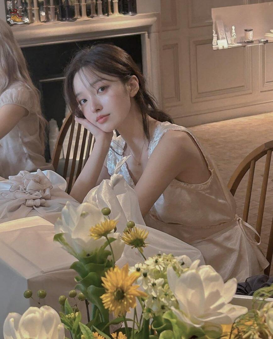 SOC-IE 💛 ˚☽˚.⋆ tweet media