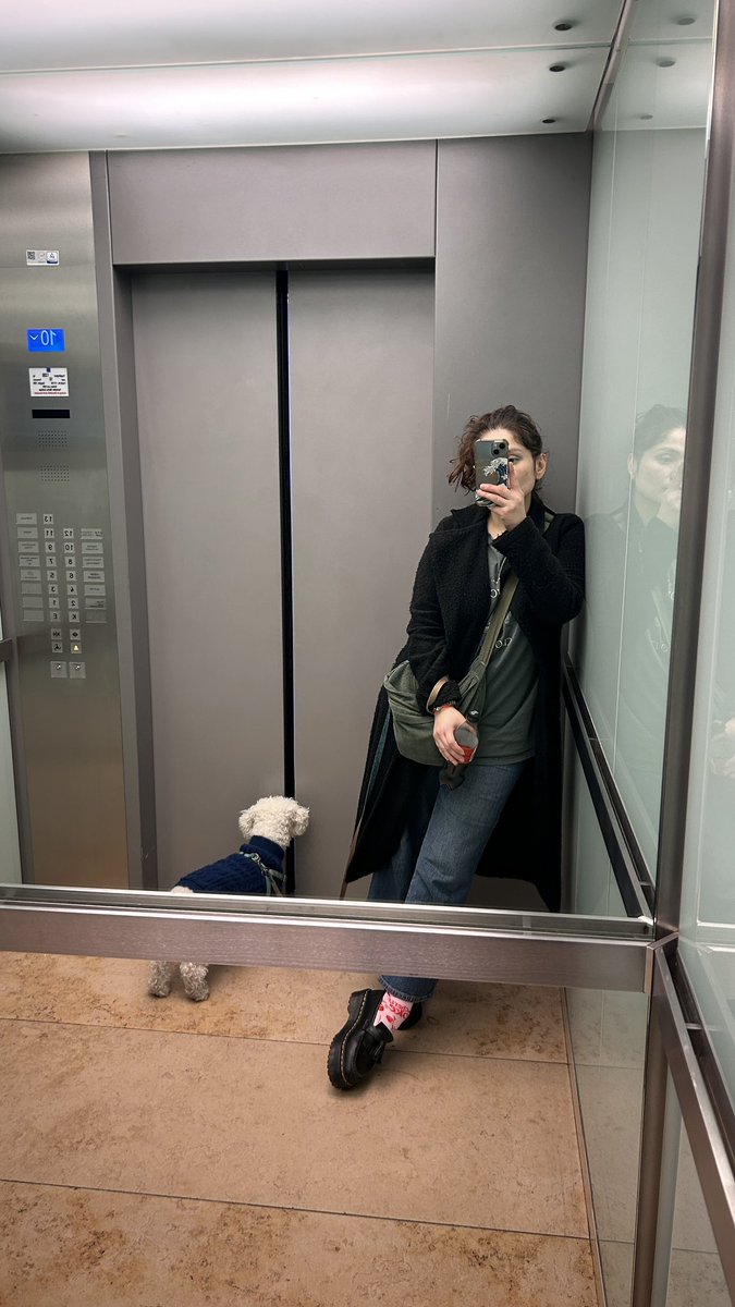 jajajaja mi mamá está histérica 🤷🏻‍♀️

suban foto para que a <a href="/DanielNoboaOk/">Daniel Noboa Azin</a> aka plankton de santa elena le dé diarrea