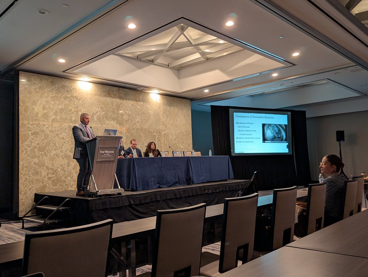 Wasif Abidi, MD, PhD (@wasabidoc) on Twitter photo Pitfalls during endoscopic polypectomy and endoscopic appendectomy with <a href="/EndoscopyOthman/">Mohamed Othman</a> <a href="/bcm_gihep/">BCM Gastroenterology</a> at #BCMGICourse
1. Assess depth 2. ensure complete 🔪 3. Known when to refer polyps 4. Issues with tattoo 5. Adjunctive measures to 🫸recurrence Pitfalls during endoscopic polypectomy and endoscopic appendectomy with <a href="/EndoscopyOthman/">Mohamed Othman</a> <a href="/bcm_gihep/">BCM Gastroenterology</a> at #BCMGICourse
1. Assess depth 2. ensure complete 🔪 3. Known when to refer polyps 4. Issues with tattoo 5. Adjunctive measures to 🫸recurrence