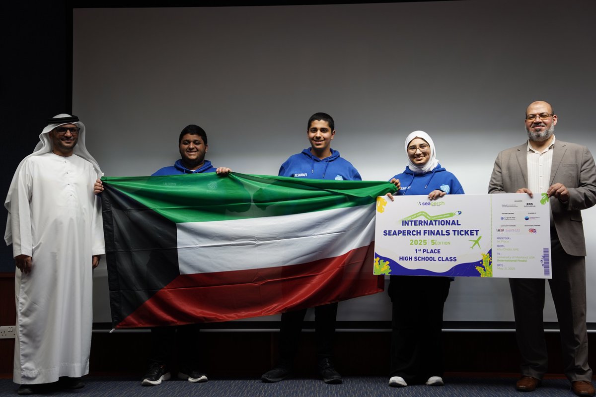 UWRChallenge's tweet photo. We’re thrilled to announce the High School Track Winners from SeaPerch West Asia Challenge Regional Finals!

🥇 1st Place: BLUE TECH, Qualified to the International Finals in the USA!
🥈 2nd Place (Wild Card): ATIS Megalodons Y!
🥉 3rd Place: ATIS Megalodons Z!
#UWR https://t.co/YqpUks0NF6