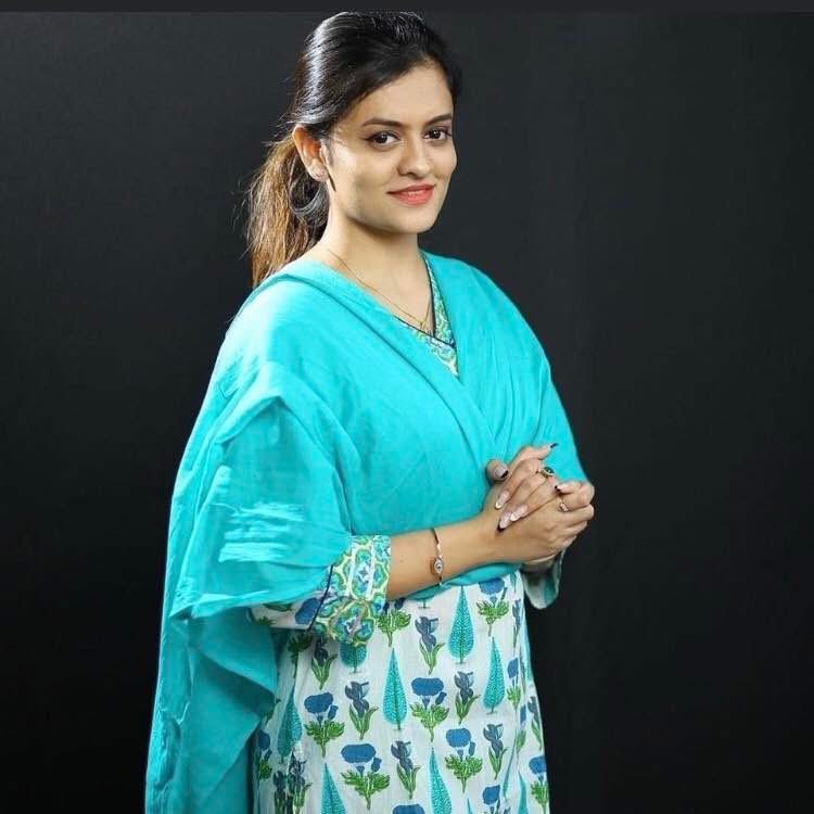 Gayatri Shingne Fans Club tweet media