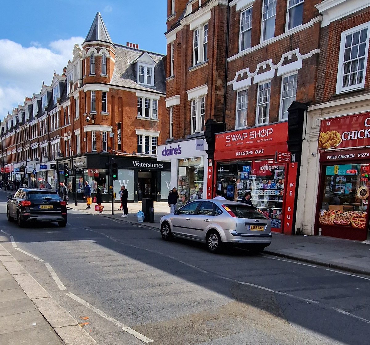 Bad Enfield (@bad_enfield) on Twitter photo BJ55 GXP selfishly parked on zig zags in Enfield Town.
<a href="/BetterSt4Enf/">Better Streets for Enfield</a> <a href="/JourneysPlaces/">Journeys and Places Enfield</a> <a href="/EnfieldCouncil/">Enfield Council</a> <a href="/MPSEnfield/">Enfield MPS</a> <a href="/YPLAC/">You Park Like a C***</a> BJ55 GXP selfishly parked on zig zags in Enfield Town.
<a href="/BetterSt4Enf/">Better Streets for Enfield</a> <a href="/JourneysPlaces/">Journeys and Places Enfield</a> <a href="/EnfieldCouncil/">Enfield Council</a> <a href="/MPSEnfield/">Enfield MPS</a> <a href="/YPLAC/">You Park Like a C***</a>