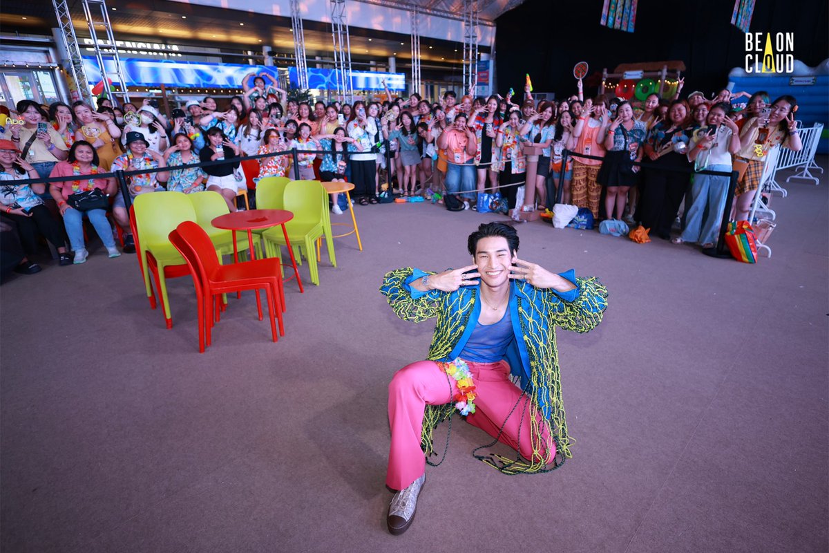 beoncloud_th's tweet photo. ขอบคุณแฟน ๆ ที่น่ารักที่ส่งกำลังใจให้ อาโป ที่งาน Rangnam Songkran Festival อภิมหาสงกรานต์รางน้ำในวันนี้มาก ๆ นะคะ 🙏🏼 Happy Songkran Day 💦🥳

#KingPowerSongkran25xApo
#KingPowerSongkran2025 #อภิมหาสงกรานต์รางน้ำ https://t.co/jXLTmN27jm