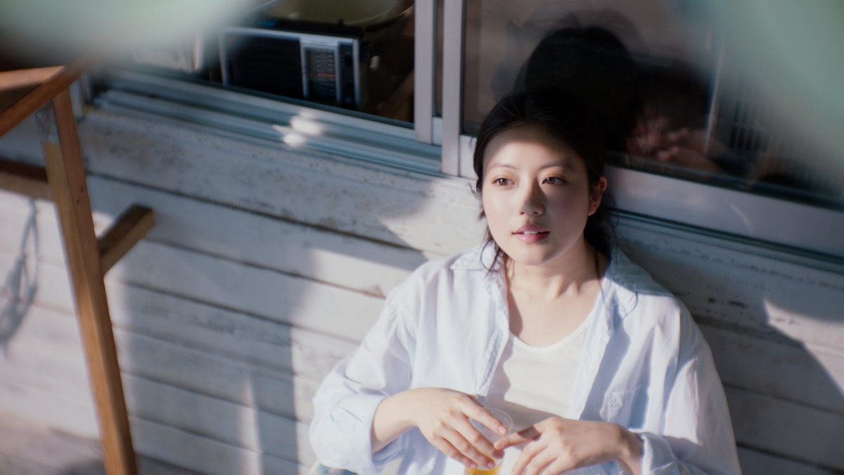 ⋱ Snow Man目黒蓮「晴れ風」新CM /⋰ 立ち飲み屋のレトロポスターに