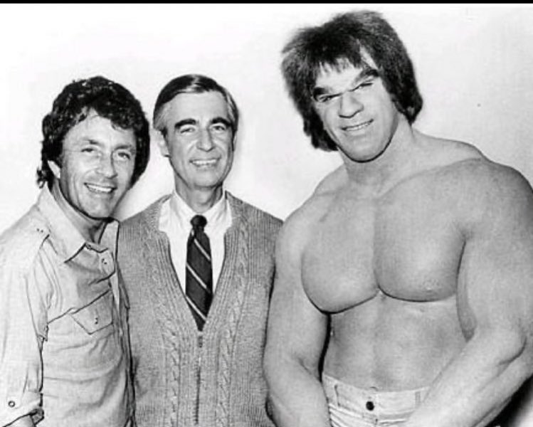 ccook1978's tweet image. Mister Roger’s, with actor Bill Bixby and the Incredible Hulk himself: Lou Ferrigno.
Pretty cool pic.👍🏻💯