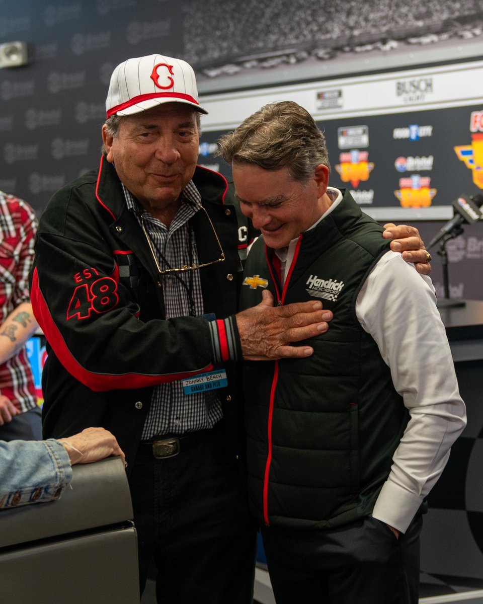 Bristol Motor Speedway (@itsbristolbaby) on Twitter photo Two Legends ππ€
<a href="/JohnnyBench_5/">Johnny Bench</a> | <a href="/JeffGordonWeb/">Jeff Gordon</a> Two Legends ππ€
<a href="/JohnnyBench_5/">Johnny Bench</a> | <a href="/JeffGordonWeb/">Jeff Gordon</a>