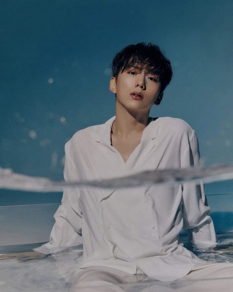 kihyuncultmembr's tweet image. The way I’m obsessed with this man and I don’t even like men like that #monbebeselcaday #mbbsd