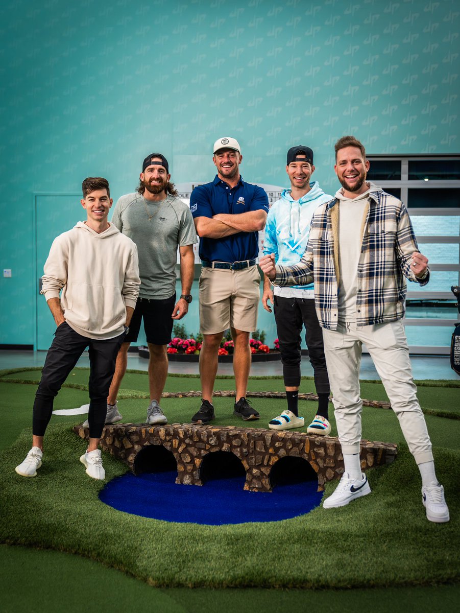 Dude Perfect tweet media