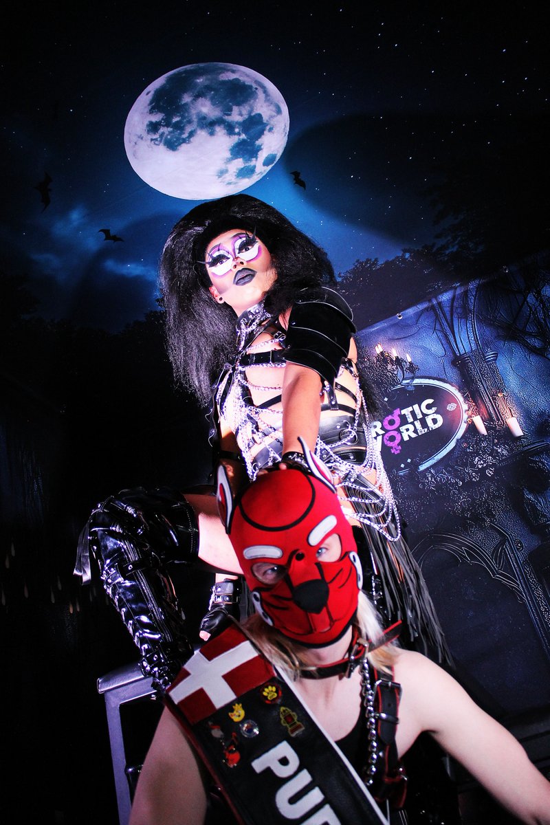AngeldustSlave's tweet photo. Erotic World Valby April 2025 ;D
Photoshoot with Adriana Lacreme :D Part 1 <3 @eroticworld.dk @redwineangeldust 
https://t.co/tmOA4IqNeR https://t.co/Tk9scdtNu3