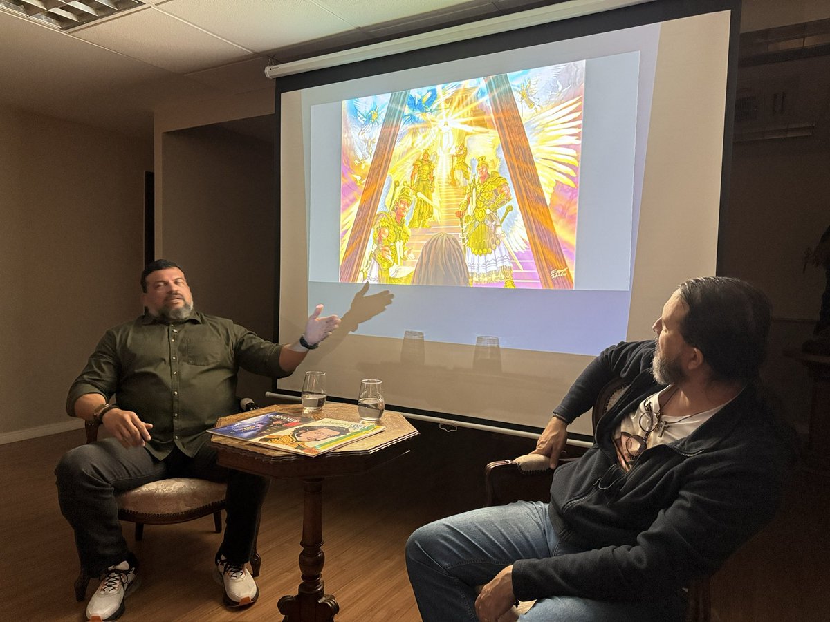 SuperPrumo's tweet photo. Fotos da nossa palestra sobre a HQ Pelo Meu Sangue e a história de Dom Pedro.

Compre aqui: https://t.co/oItoTZhY9y https://t.co/9khetaiDBU
