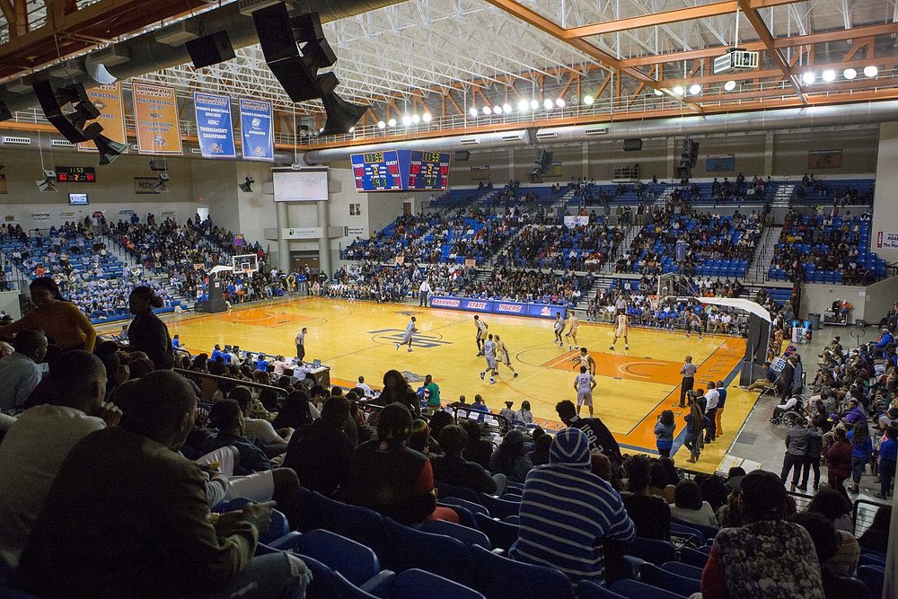 Small College Hoops tweet media