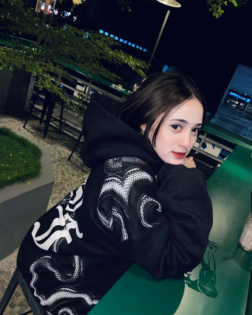 Hallo all, 4pem masih anget nih 🤭 and belum ada rawa nya 😅💦 
Untuk info rules nya bisa Tele or Wa 

#availsidoarjo #bosidoarjo #openbosidoarjo