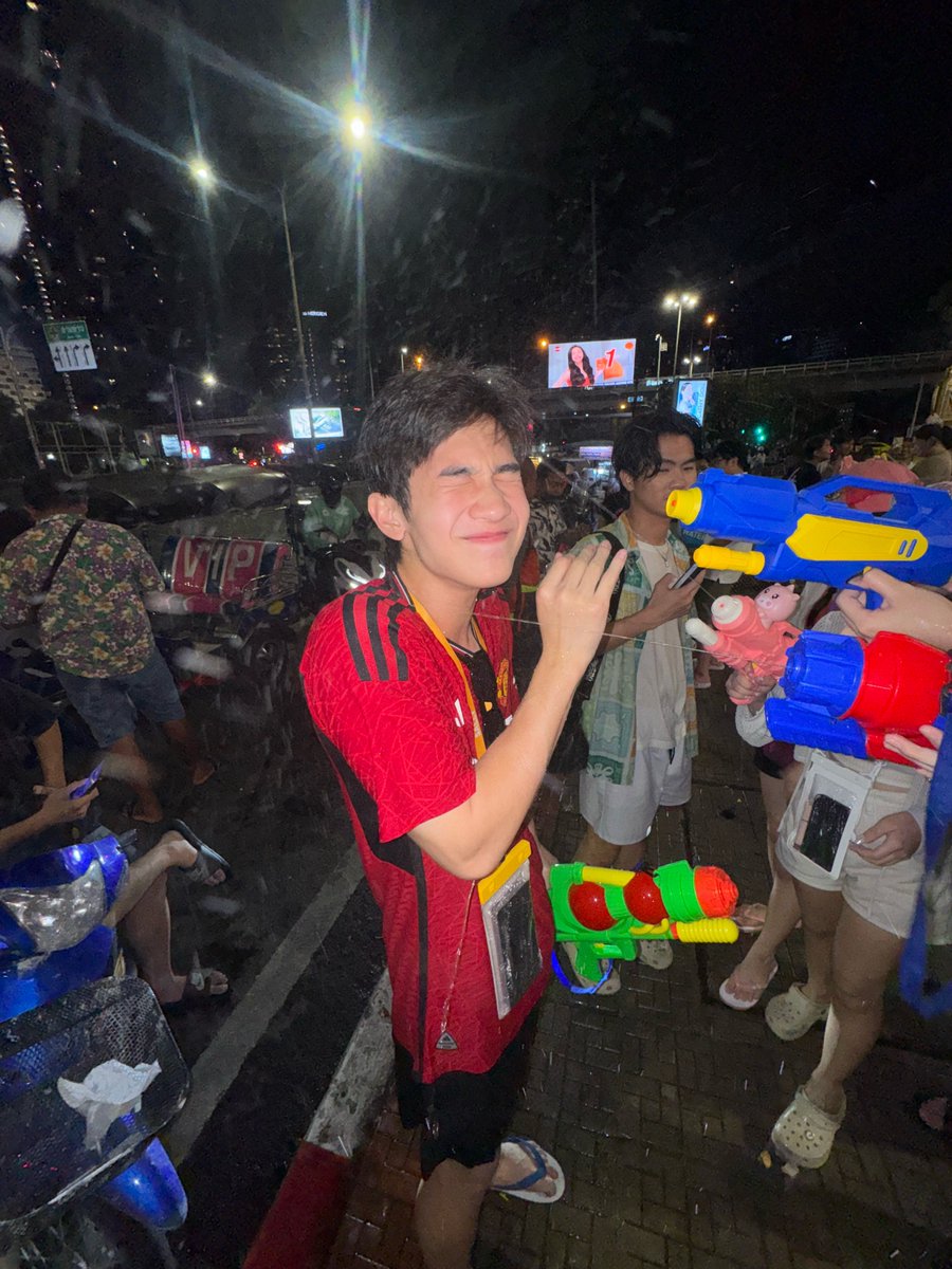 อันนี้ตลกมาก5555555

 #ProgressPassawish