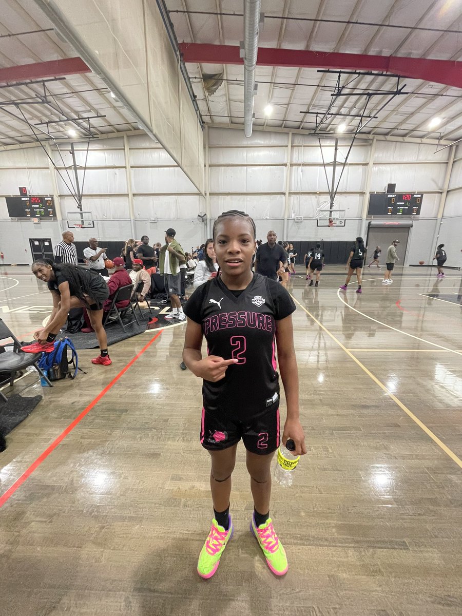 Roebi (@thehoopfeign) on Twitter photo In an OT thriller win over Alabama Twisters Elite 15u, Justyce Cole of Xtreme Pressure 15u showcased great ball creating skills that lead to her getting paint touches for herself and her teammates.
<a href="/NxtProHoops/">NXTPRO Hoops</a> #PRO16GATL In an OT thriller win over Alabama Twisters Elite 15u, Justyce Cole of Xtreme Pressure 15u showcased great ball creating skills that lead to her getting paint touches for herself and her teammates.
<a href="/NxtProHoops/">NXTPRO Hoops</a> #PRO16GATL