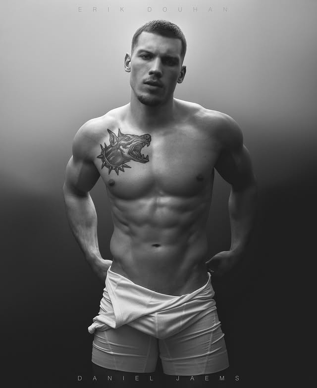 AmenEverytime's tweet photo. Erik Douhan by Danial Jaems for #SeductiveSunday✨   #ErikDouhan #Photography #DanielJaems @danieljaems https://t.co/h97kTAgmHp