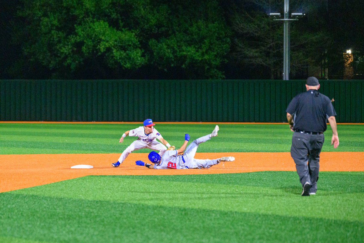 <a href="/TCA_Addison/">TCA Addison Sports</a> <a href="/TCAAddisonBB/">TCA Addison Baseball ⚾️</a> Triple Play! Bernard fields the fly ball and guns it to home for Cook to tag for the 2nd out.  Cook then throws to Hamilton at 2nd base to get the 3rd out!