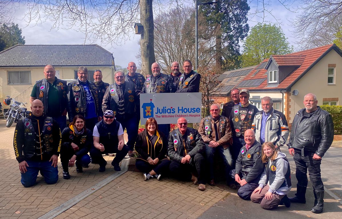 Wiltshire Freemasons (@wiltspgl) on Twitter photo <a href="/StonecuttersWS/">Stonecutters WSMBA</a> and members of Wiltshire Army Cadet Force held their annual Easter Egg Run in support of Julia’s House Children’s Hospice in Devizes. As well as delivering a van full of chocolate eggs they also presented a donation of £250. <a href="/pgm_pglwilts/">ProvGMWiltshire</a> <a href="/StonecuttersWS/">Stonecutters WSMBA</a> and members of Wiltshire Army Cadet Force held their annual Easter Egg Run in support of Julia’s House Children’s Hospice in Devizes. As well as delivering a van full of chocolate eggs they also presented a donation of £250. <a href="/pgm_pglwilts/">ProvGMWiltshire</a>
