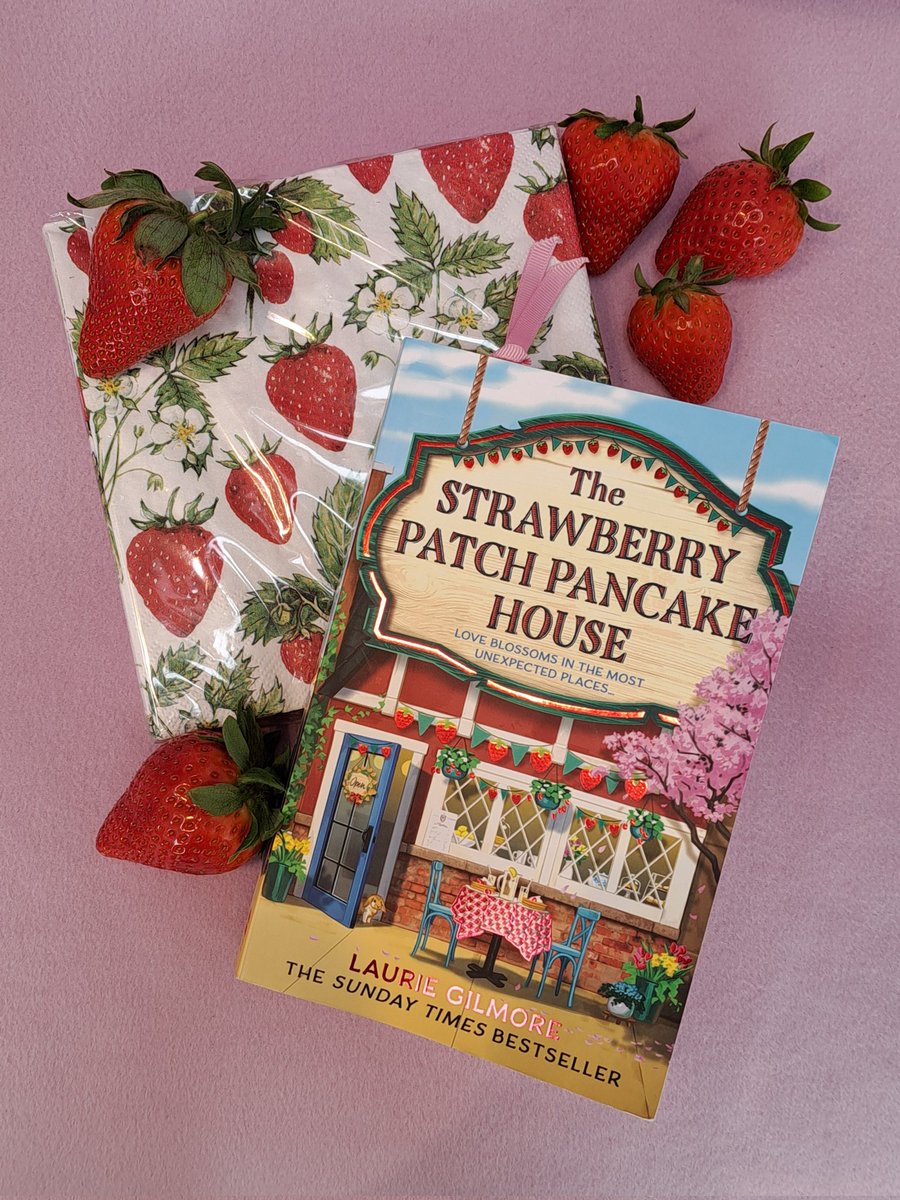 AuthorTracyRees's tweet image. Latest read: I've had a gorgeous couple of days' reading with the latest Dream Harbor book. It's as cosy, escapist, comforting, sweet &amp;amp; thoroughly enjoyable as the others. Just what the doctor ordered. And just so pretty to have around! #amreading #books #escapism #sundayvibes