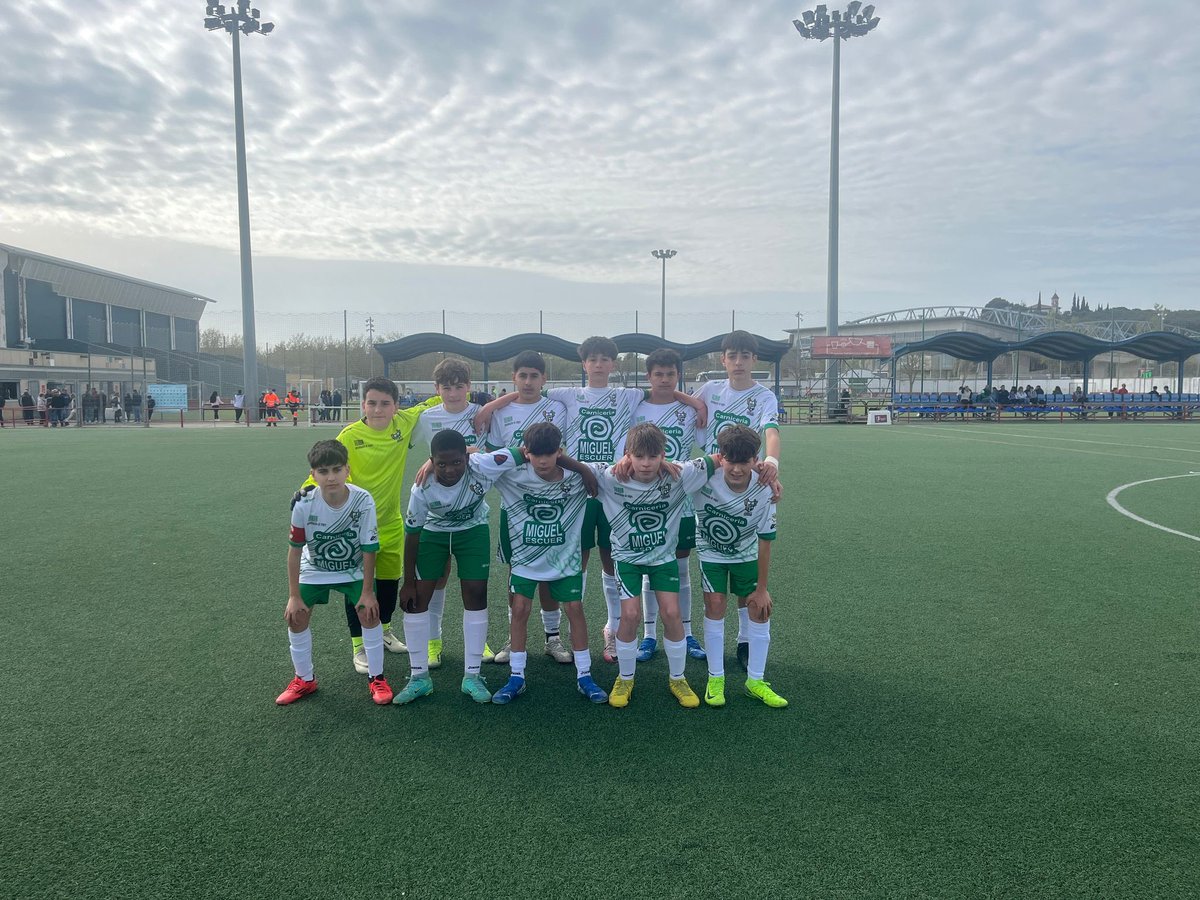 Efo a 4 peñas 1
Partido que fuimos inferiores en los duelos y no supimos meternos en el partido, tendremos que entrenar más esa faceta del juego .