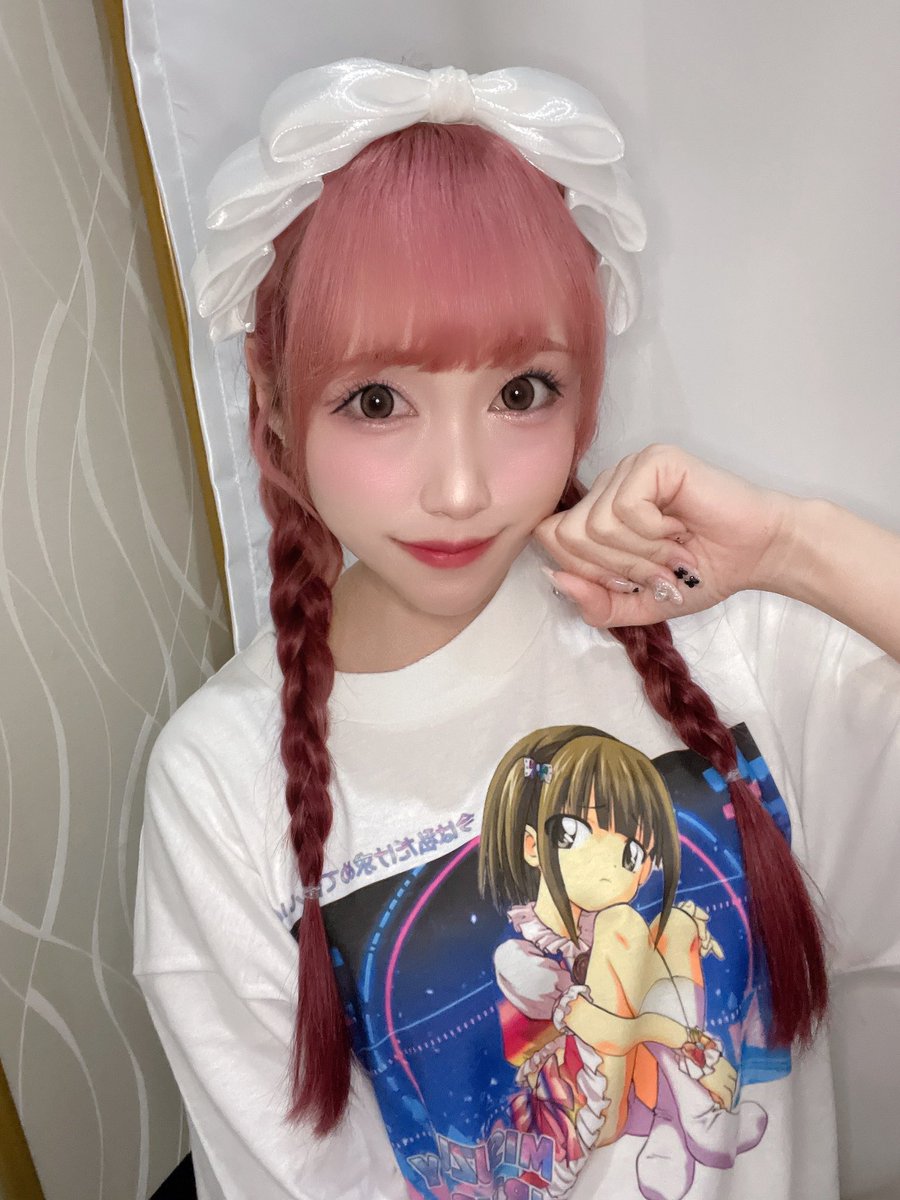 本日は秋葉原GALAXYさんにて
みすずさん🤍ྀི生誕祭🎉
ありがとうございました❣️
コラボ2曲！みすずさんとできて
幸せでした🩷またやりたいです🥹
チェキ沢山ありがとうございました🍾❣️
みすずさん歌姫すぎます✨
より、みすずさん大好きになりました🥰
次のライブは19日！
待ってるよ🎶