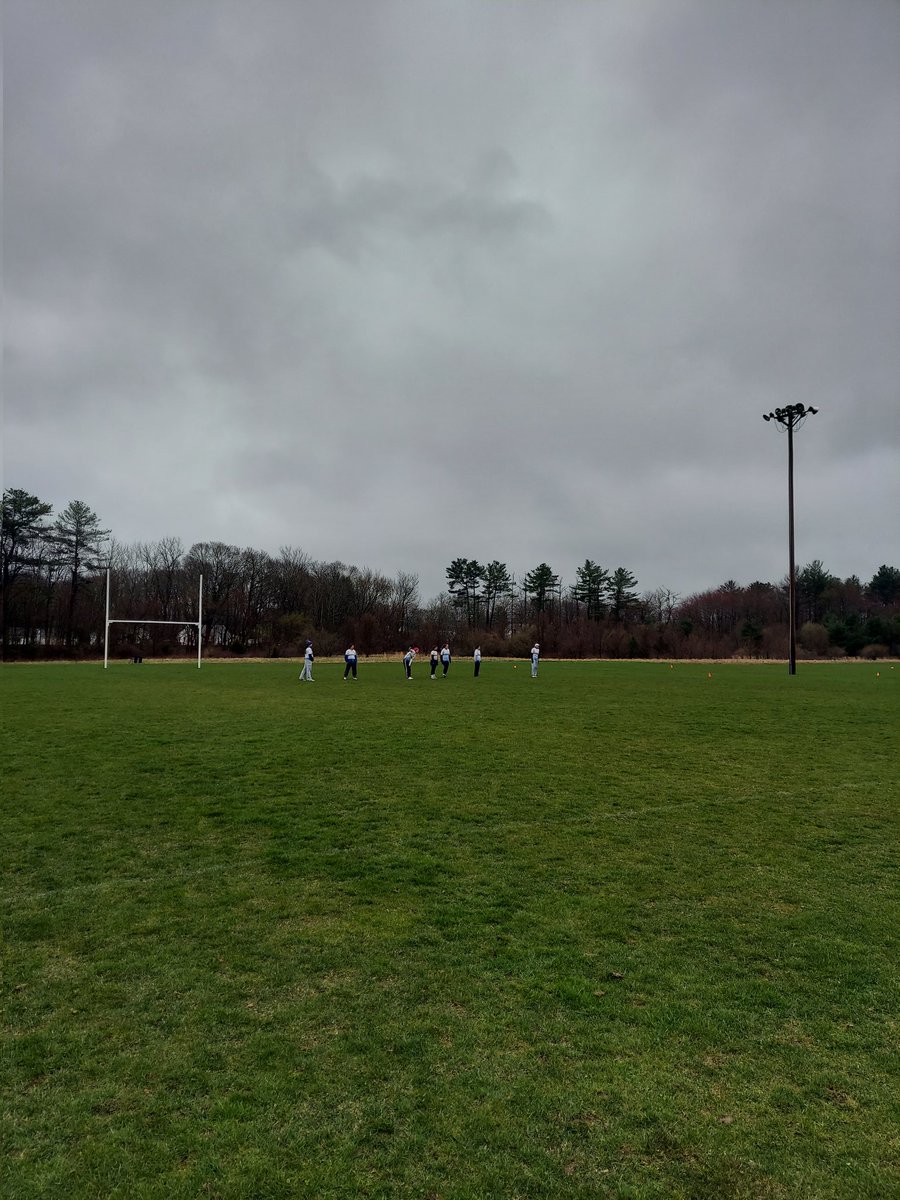 thewholedamnbus's tweet photo. stonehill game livetweet??? this is big for me https://t.co/vZJRIlmTz6