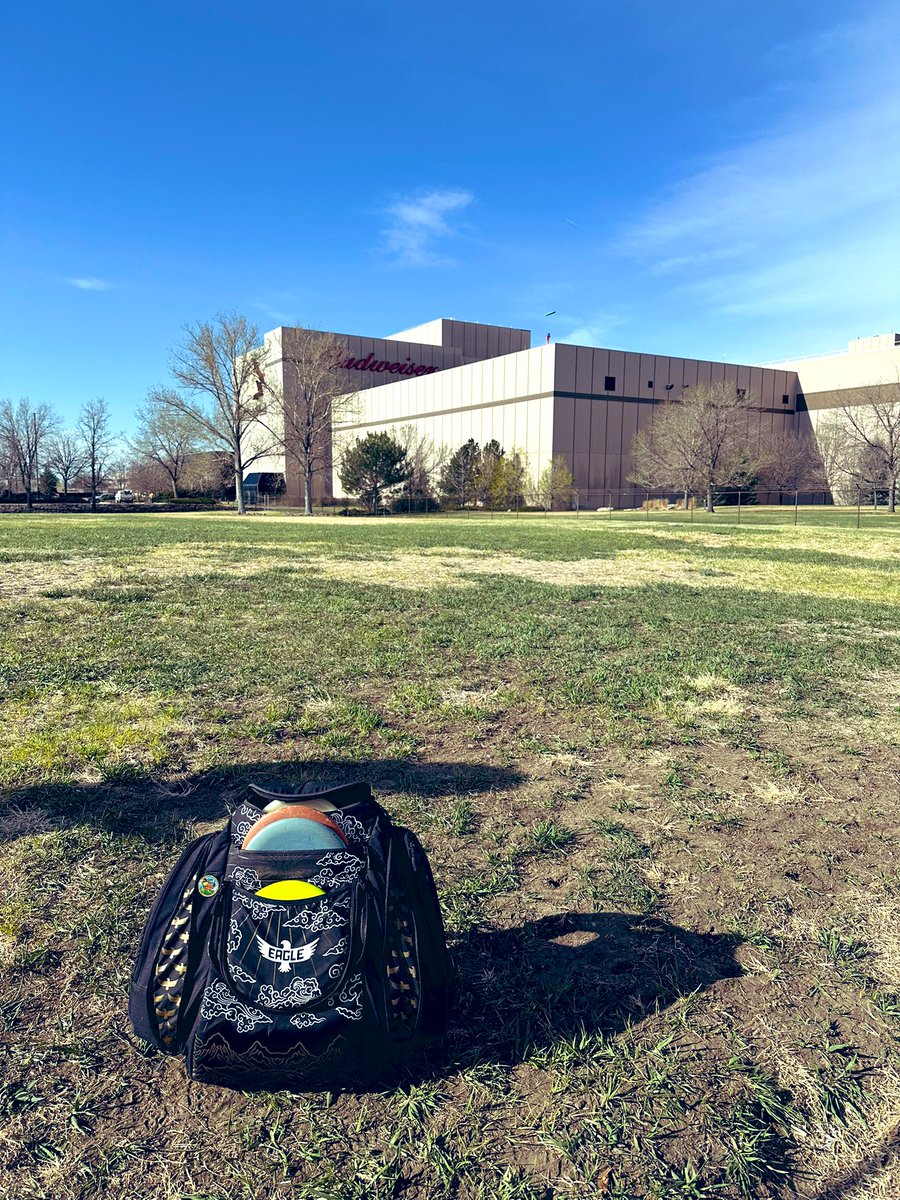 Tournament today! Wish me luck! 🥏🐶