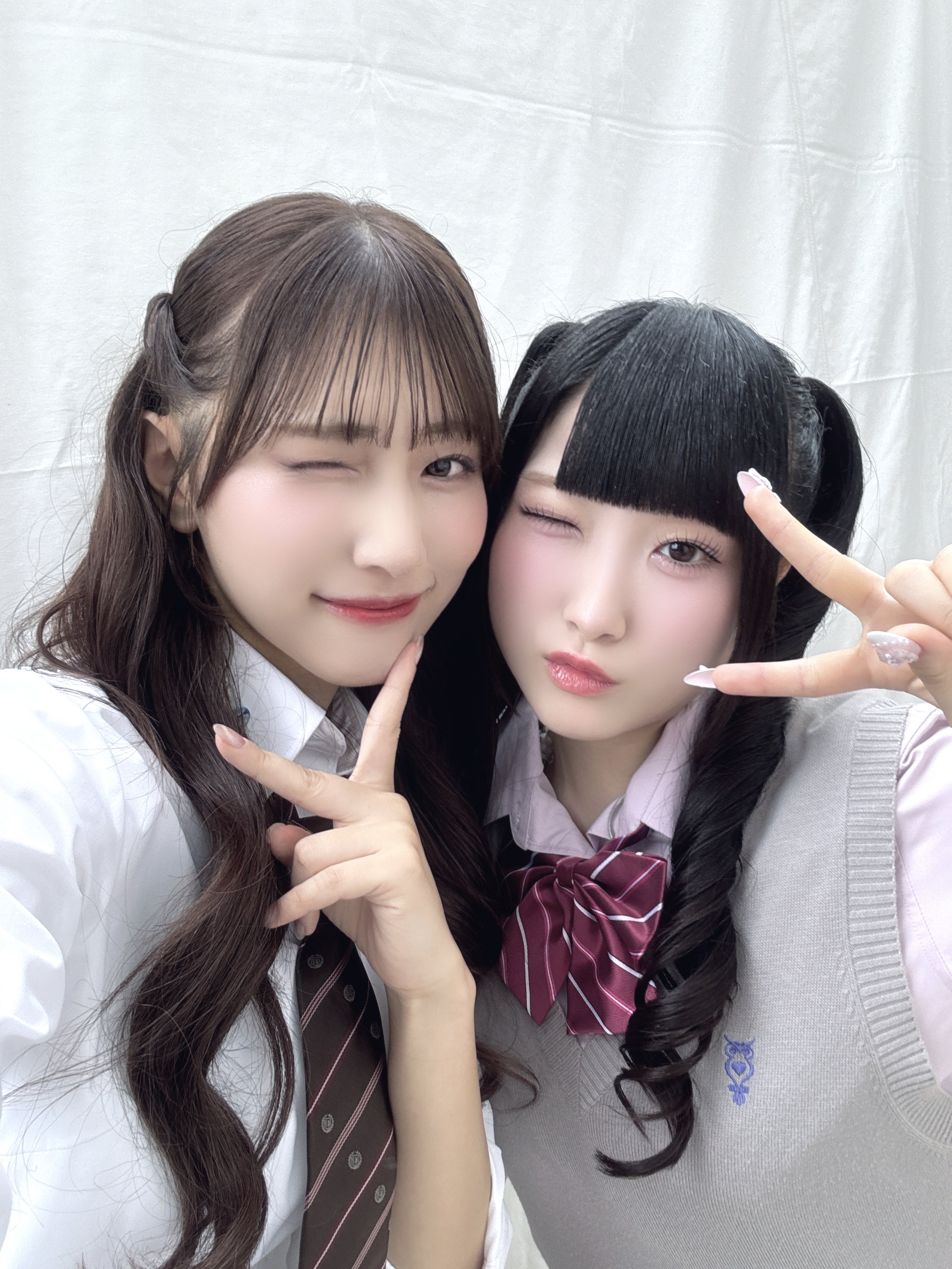 Gnxt3bxbYAI90Br.jpg