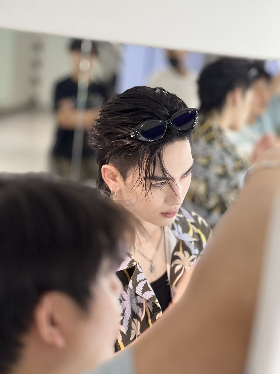 ADD  SUPPAWAN tweet media