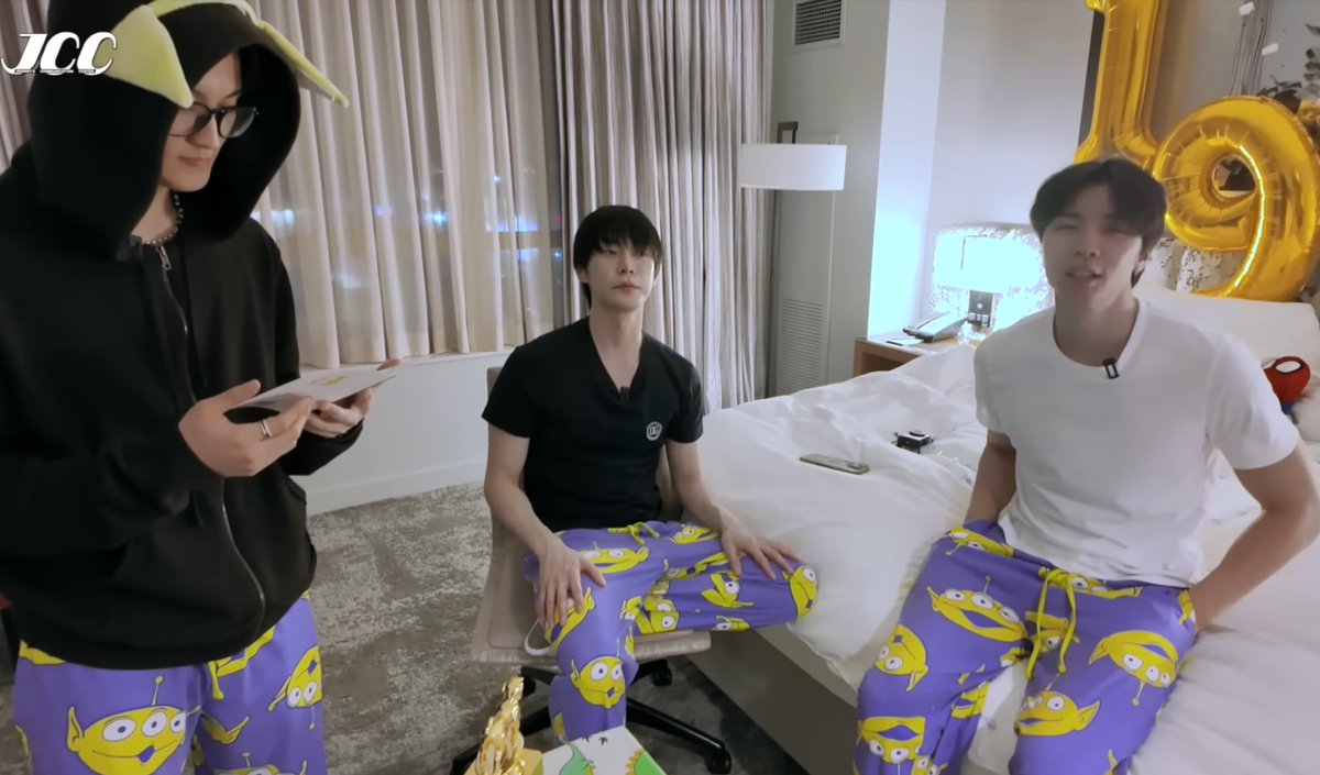 ไม่ไหวละ เอ็นดูกางเกงมาก555555555555555555555