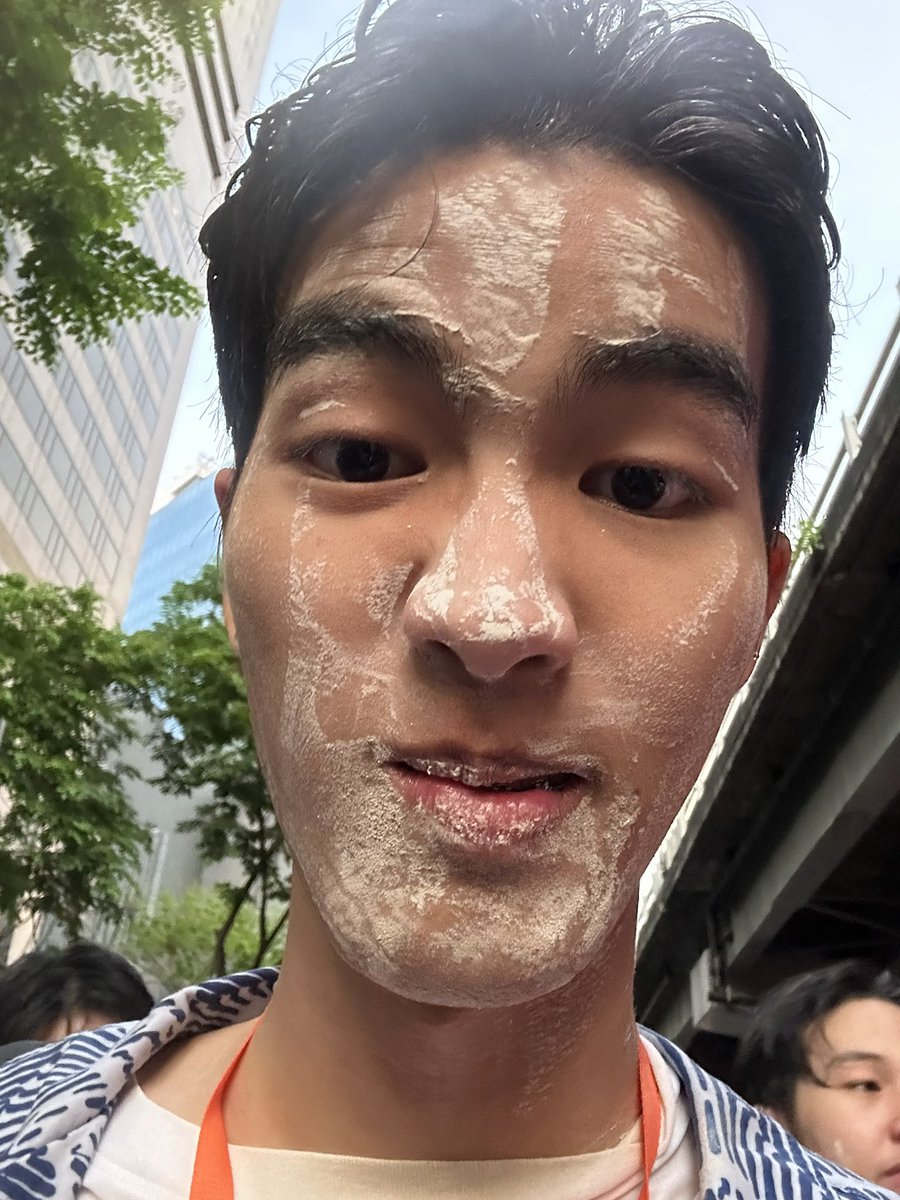 ddadreame's tweet photo. ดีดีชุบแป้งทอด

#ddadreame https://t.co/A2DrklUEgB