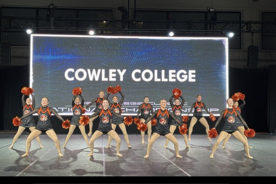 CowleySpirit's tweet image. It’s Finals Day at The College Classic!!