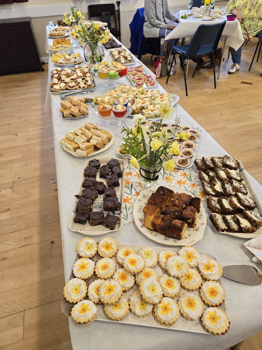 AS_Bearsden's tweet photo. Lovely Daffodil Tea fundraising afternoon at church with delicious goodies. Huge appreciation for all who came along and for those who worked so hard organising and baking. #allsaintsbearsden #dioceseofglasgowandgalloway #scottishepiscopalchurch https://t.co/q8bVw4RzDJ