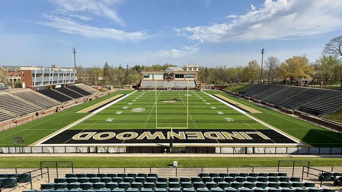 College Football Campus Tour (@cfbcampustour) on Twitter photo 🏟️ Harlen C. Hunter Stadium Visit 🏟️
📍 St. Charles, Missouri
🏠 Lindenwood <a href="/LindenwoodFB/">Lindenwood Football</a>
🕰️ Opened in 1976
🪑 6,000 seats
#BurnTheWood #LoyalToTheLou 🏟️ Harlen C. Hunter Stadium Visit 🏟️
📍 St. Charles, Missouri
🏠 Lindenwood <a href="/LindenwoodFB/">Lindenwood Football</a>
🕰️ Opened in 1976
🪑 6,000 seats
#BurnTheWood #LoyalToTheLou