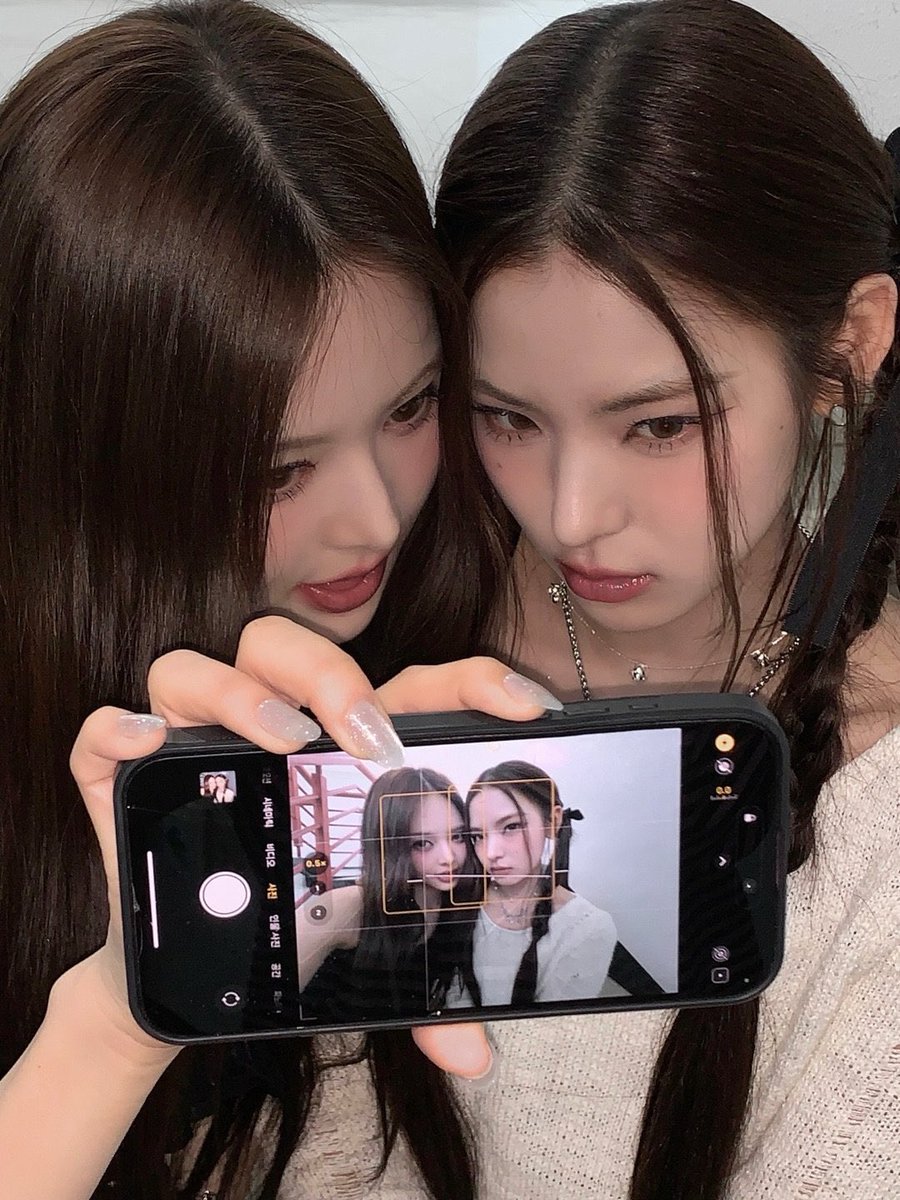 byebyesummie's tweet image. 🐱🦊🤍