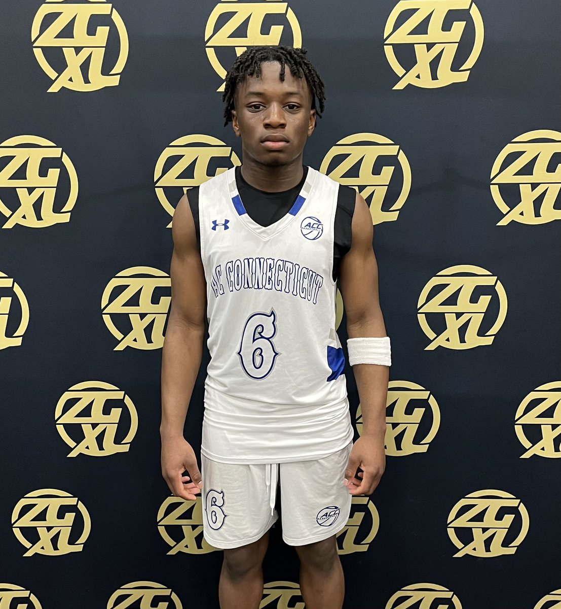 New England Recruiting Report NERRHoops (@nerrhoops) on Twitter photo Victor Oloke 2026 showed off his physicality today in a good win for <a href="/ACCTbball/">Athletic Club of Connecticut Basketball</a>.
He plays with a very high motor and rises to the rim with no fear. He has very nice touch around the rim as well Victor Oloke 2026 showed off his physicality today in a good win for <a href="/ACCTbball/">Athletic Club of Connecticut Basketball</a>.
He plays with a very high motor and rises to the rim with no fear. He has very nice touch around the rim as well