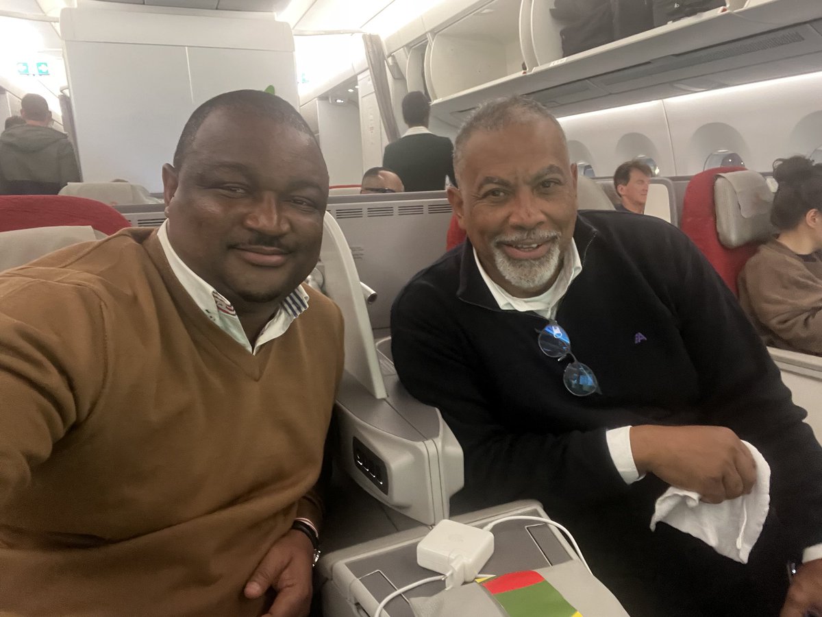 Acquitator81C's tweet image. #RDC:Le fédéralisme construit la nation et consolide l’Etat de droit. Selon ses statuts, l’#Udps prône le fédéralisme comme forme de l’Etat.
C’est le nom de @OlivierKamitatu qui dérange ou c’est l’ignorance des adeptes de la pensée unique ?