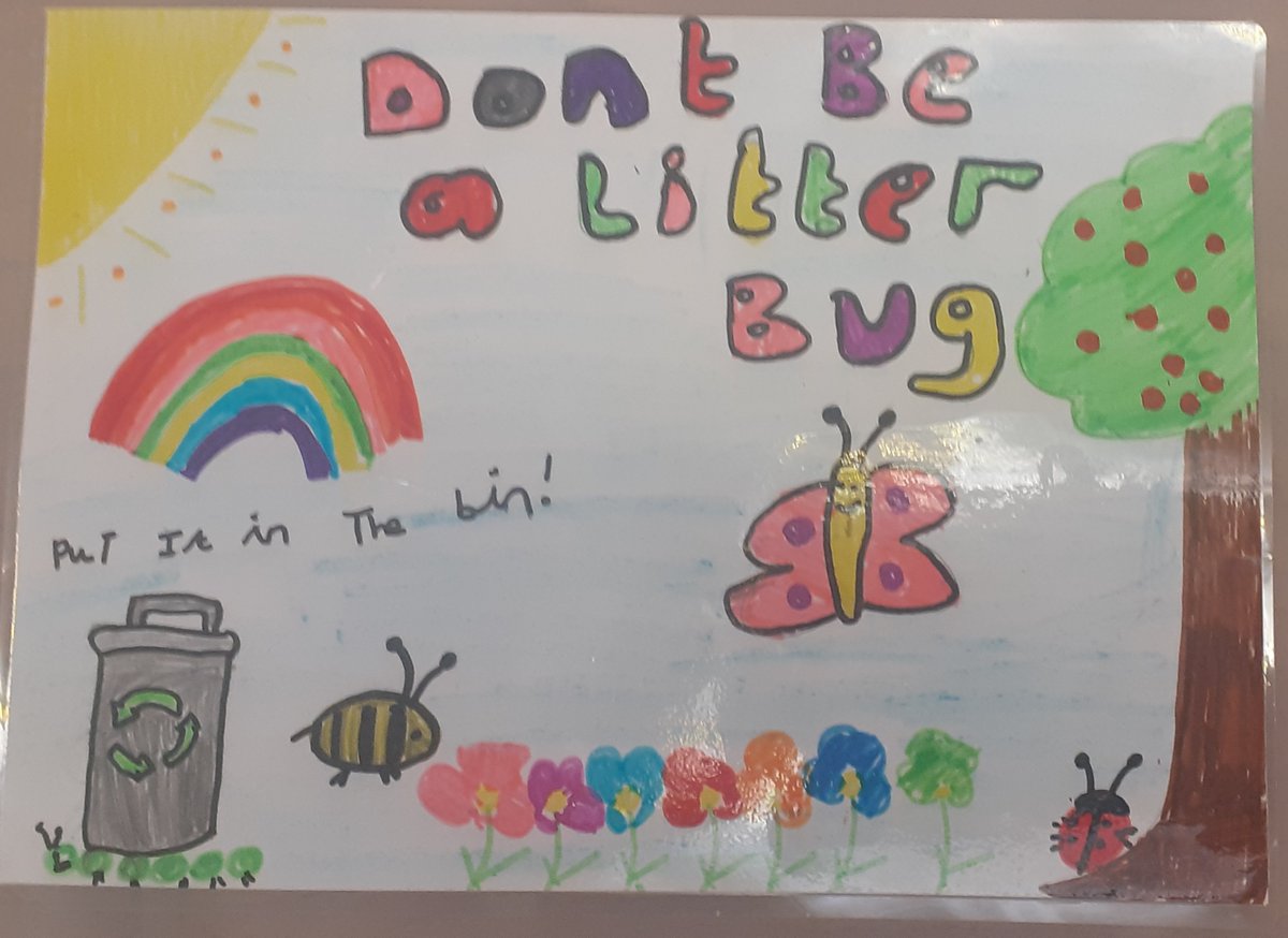 PontefractCivic's tweet image. Remember @KeepBritainTidy #GreatBritishSpringClean (March/April). Poster display now taken down, here&apos;s some work which met our litter picking brief. Others featured longer-term goals of saving the planet.