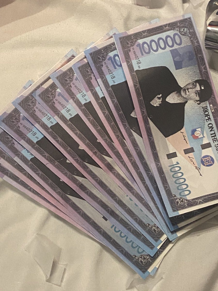 beans is going to see BTS 🍀💜 tweet media