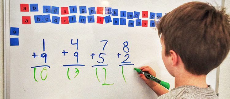 BeALearningHero's tweet image. 🔢April is #MathAwarenessMonth—No matter your child’s grade level, there are simple ways to boost their math skills at home. From counting games to real-world problem-solving, these expert tips from @GreatSchools can help build confidence and keep math exciting!  

📊Check out…