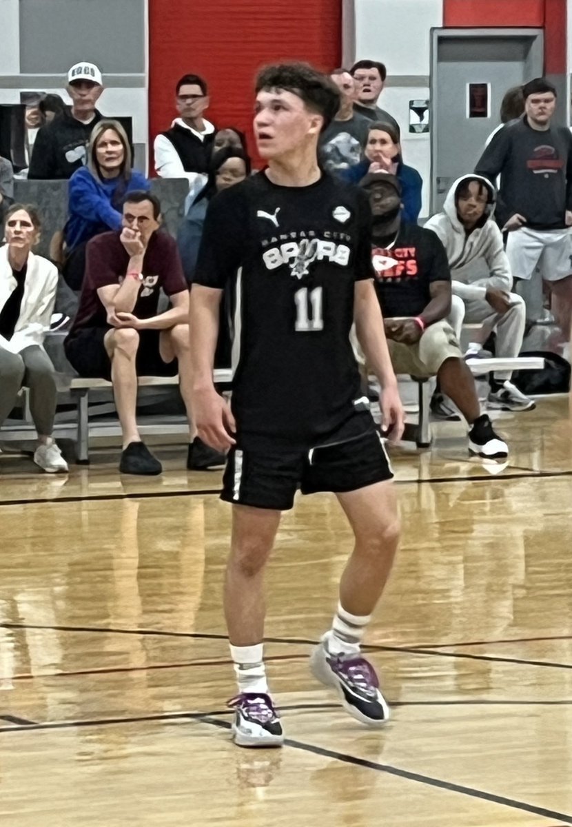 Kyle Unruh (@kyleunruh) on Twitter photo Croix Garcia β28 checks a lot of boxes as a young pg. Gets to the paint at will and makes good decisions. Gets in under his matchup defensively and creates a distraction. Explosive OTD.
#prospect
<a href="/crxalxndr/">Croix Garcia</a> |
<a href="/KCSPURSBBALL/">KC SPURS BASKETBALL</a> |
<a href="/NxtProHoops/">NXTPRO Hoops</a> |
<a href="/PRO16League/">PRO16/NXTPRO League</a> | Croix Garcia β28 checks a lot of boxes as a young pg. Gets to the paint at will and makes good decisions. Gets in under his matchup defensively and creates a distraction. Explosive OTD.
#prospect
<a href="/crxalxndr/">Croix Garcia</a> |
<a href="/KCSPURSBBALL/">KC SPURS BASKETBALL</a> |
<a href="/NxtProHoops/">NXTPRO Hoops</a> |
<a href="/PRO16League/">PRO16/NXTPRO League</a> |