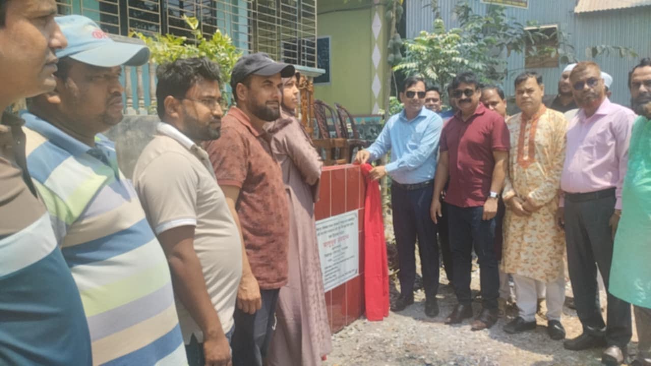 উন্নয়ন কাজে অনিয়ম সহ্য করা হবেনা: মাসুদুর রহমান