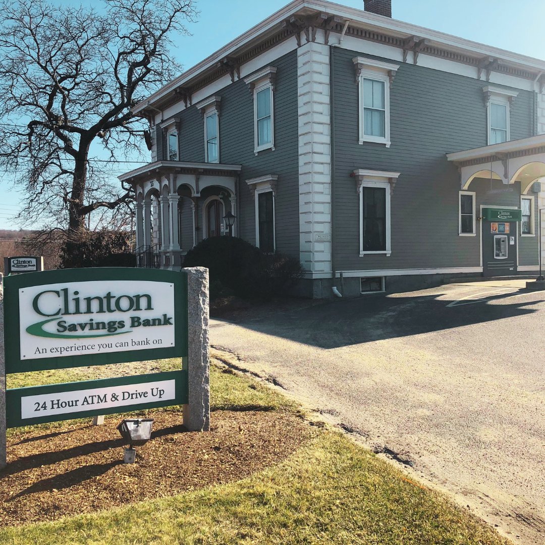 ClintonSavings's tweet photo. Did you know Clinton Savings Bank has been serving the community since 1851? That's 170+ years of trust, growth, and hometown pride. π
#CSBLovesOurCommunity #HereSince1851 #LocalBanking https://t.co/HmPxd8pxaQ