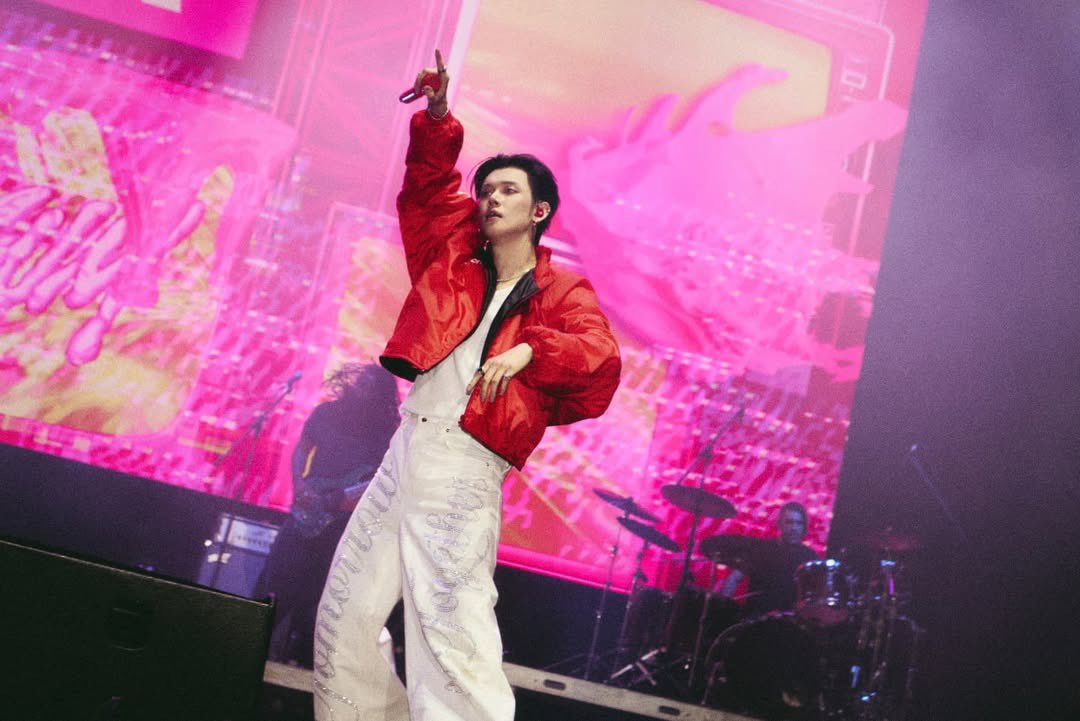 yeonjunrd's tweet image. Gumming