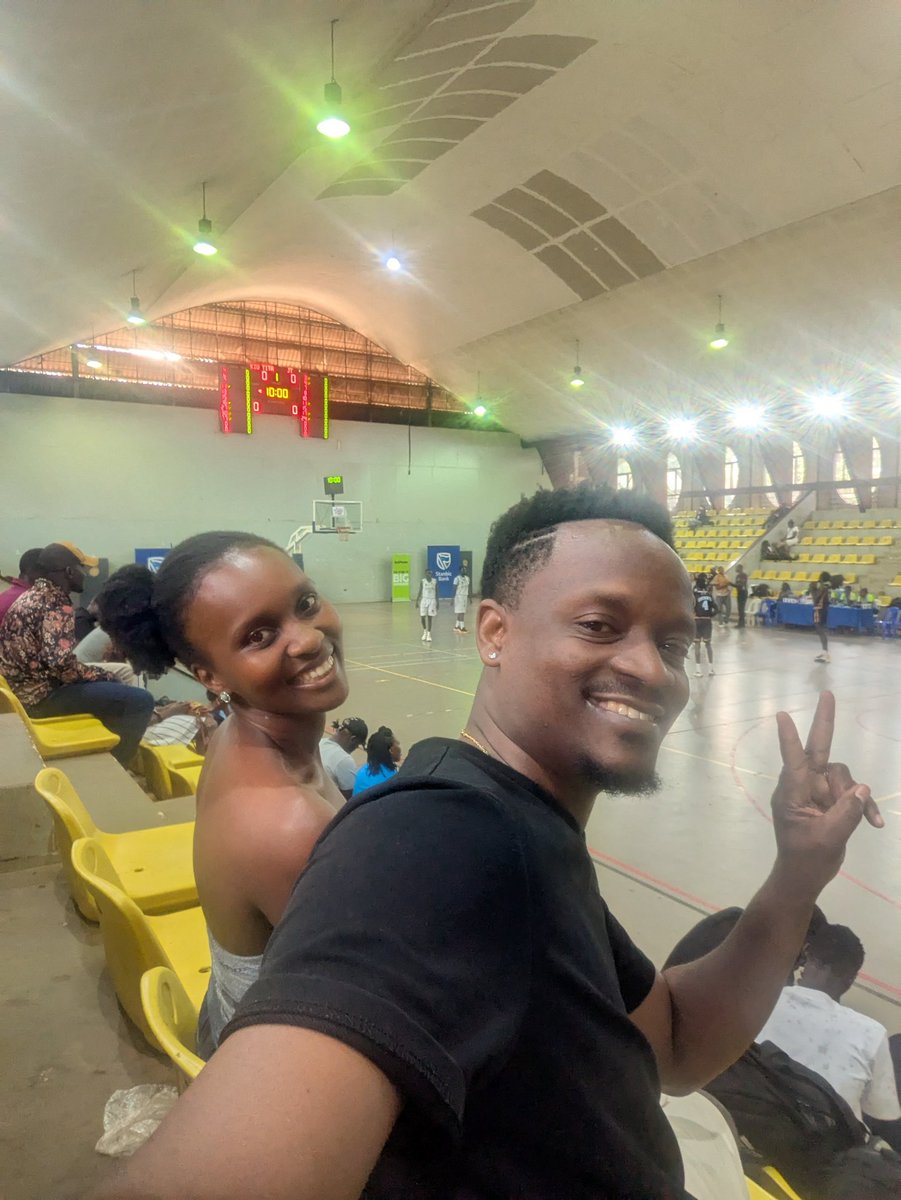 Out here for the games with wifey🫶
#courtside 
<a href="/FubaBasketball/">FUBA</a> 
#HappyPalmSunday
Kiu vs Jaguar 
🫡teamkiu