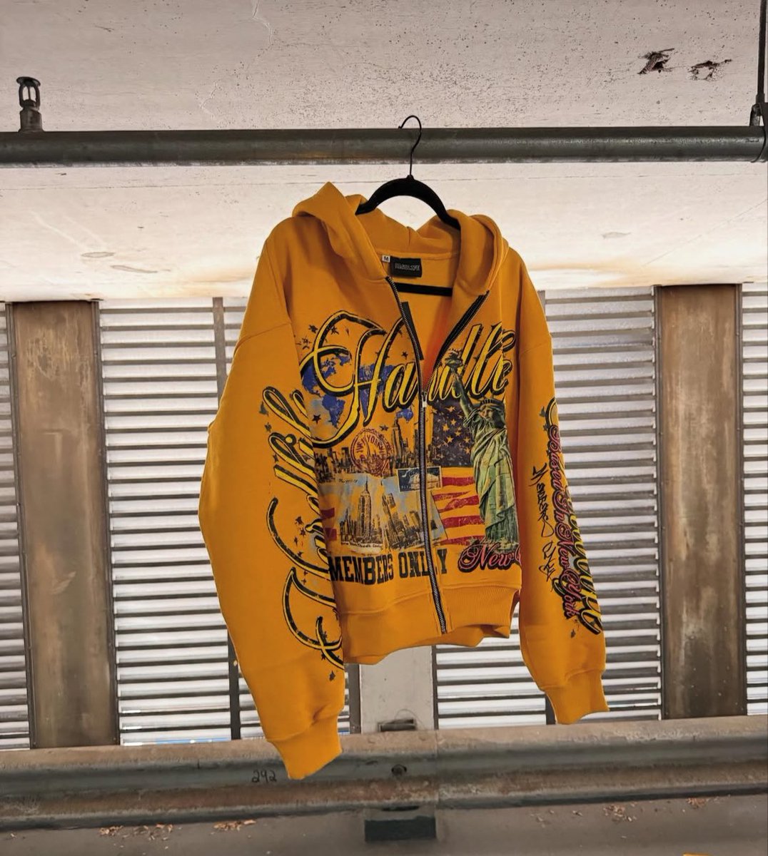 weonthestreets tweet picture