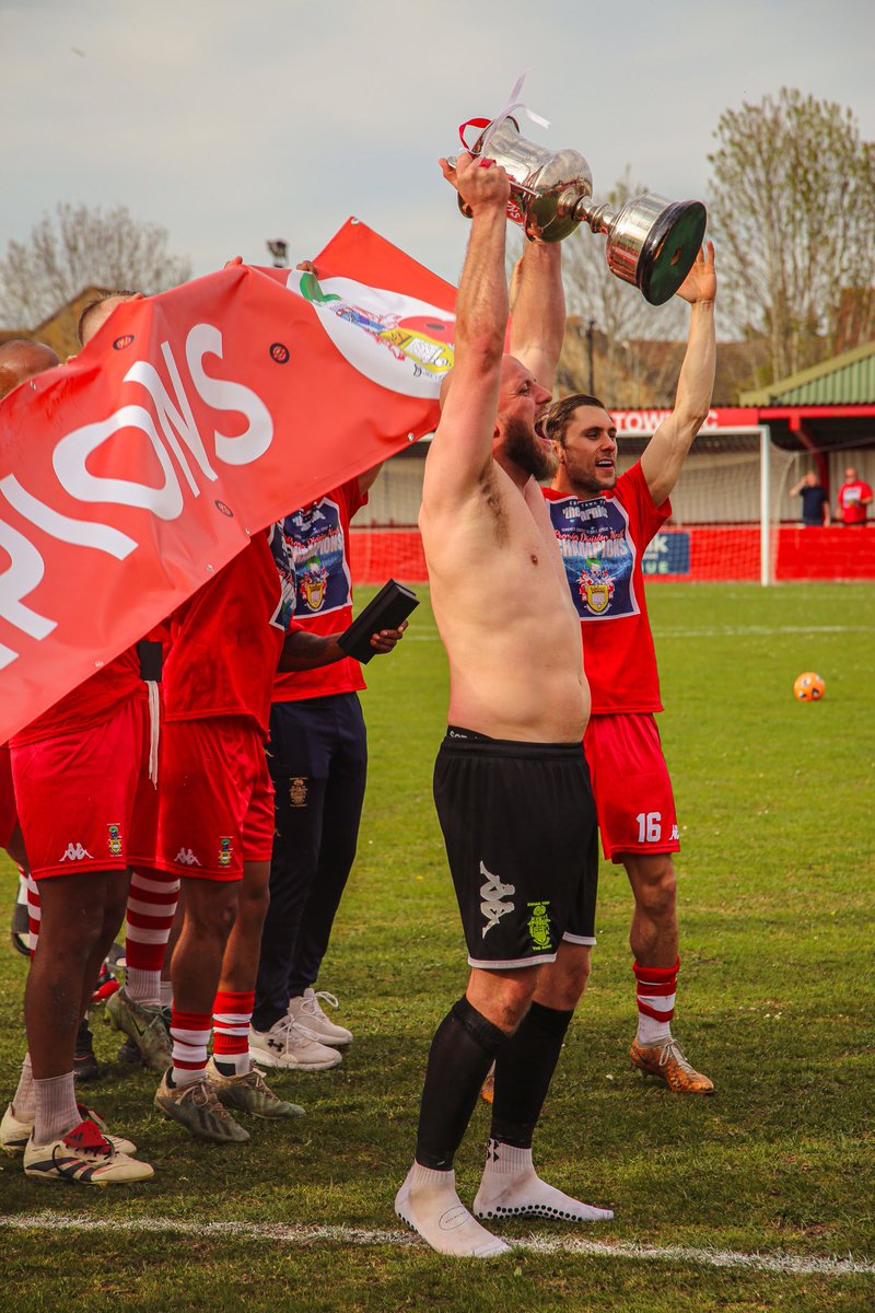 Tyler Tobin tweet media