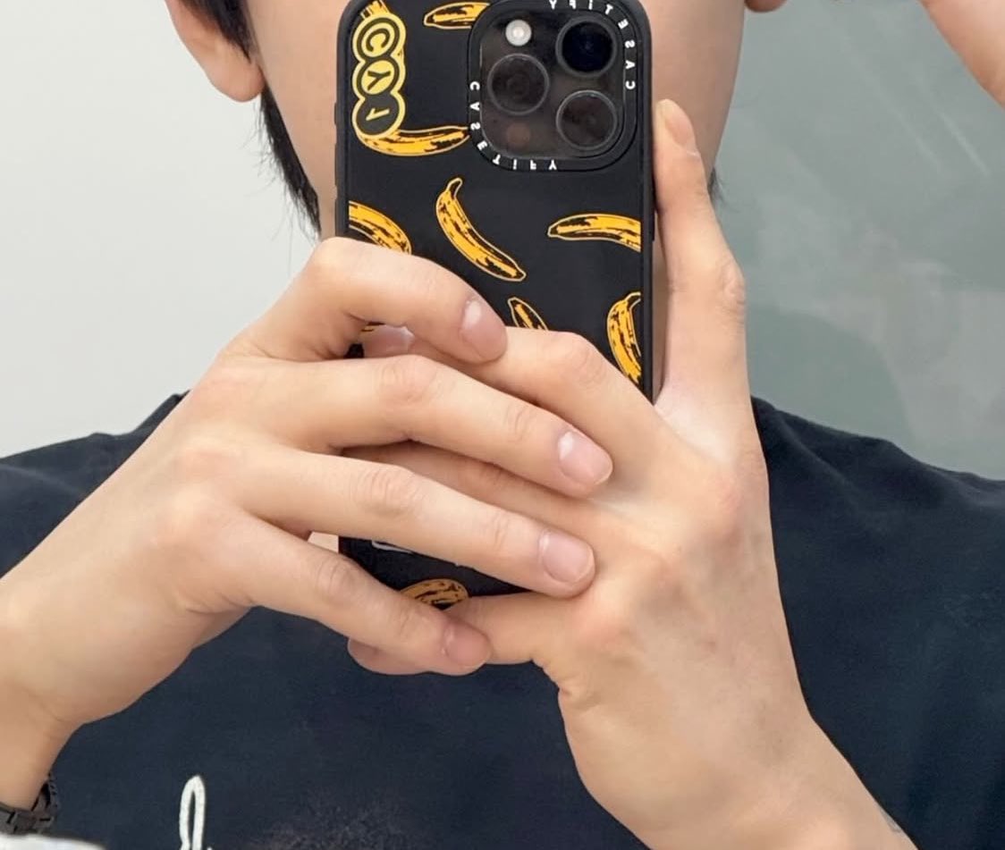 Pengen dikobelin pake jari gagah kaya gini cok, jari nya chanyeol emang mantep banget