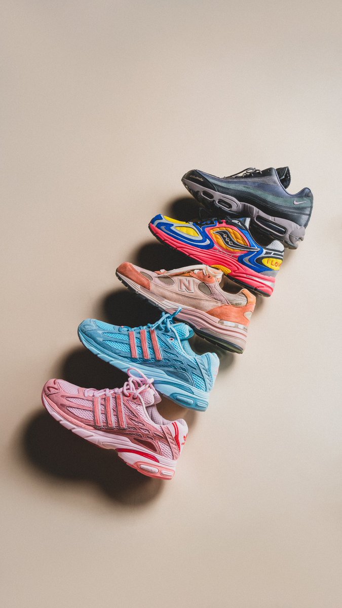 ad__sneaks's tweet photo. This weeks classroom sneaker rotation https://t.co/vfcgdazA4V