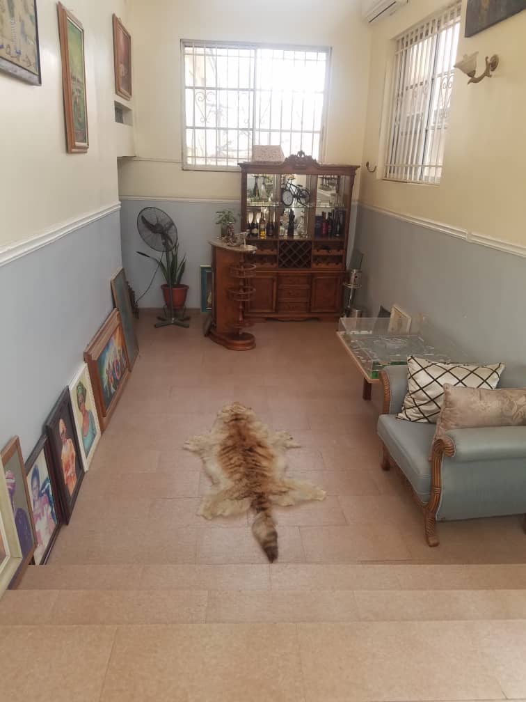 ErnardGlobal's tweet photo. For Sale | Gaduwa District‼️

5 Beds | 800sqm | 3 room BQ | ₦400,000,000 net 

This Solidly built Home is a 5 Bedroom Fully Detached Duplex with 3 Rooms BQ, 2 Living Rooms, a lounge upstairs, gatehouse, large Car parking Space &amp; garden space.

📍 Location: Abuja #Ronaldo https://t.co/rBWy1uw8ZJ